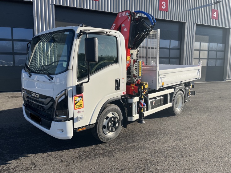 ISUZU M30 5.2L 190CH BVA BENNE ACIER + GRUE FASSI F65.24